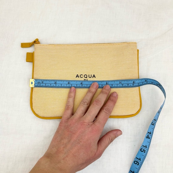 Acqua di Parma Air Canada First Business Class Yellow Pouch - Picture 4 of 8